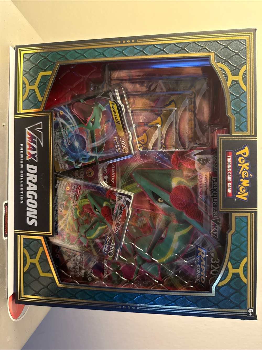 Pokemon VMAX Dragons Premium Collection - Green & Gold